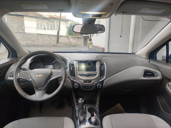Chevrolet Cruze 2016, 257,555 km - 1.4 л - Qax