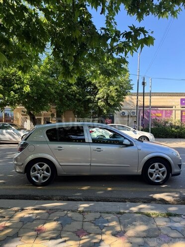 Opel Astra 2008, 308,000 km - 1.4 l - Ağcabədi