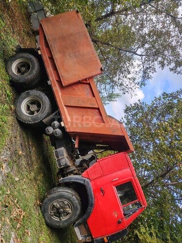 KamAz 55111 1982, 457,000 km - 11.0 l - Qəbələ