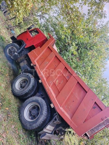KamAz 55111 1982, 457,000 km - 11.0 l - Qəbələ