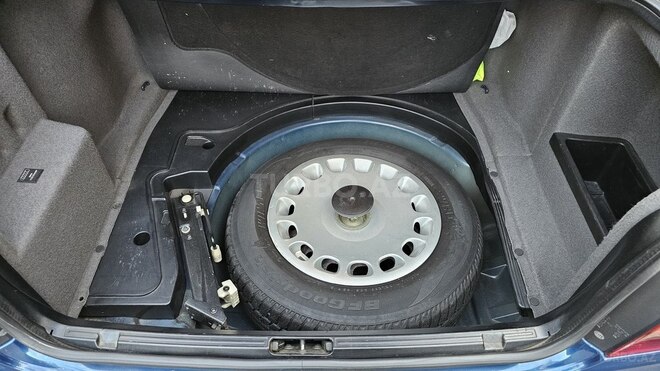 BMW 530 2001, 300,000 km - 3.0 л - Balakən
