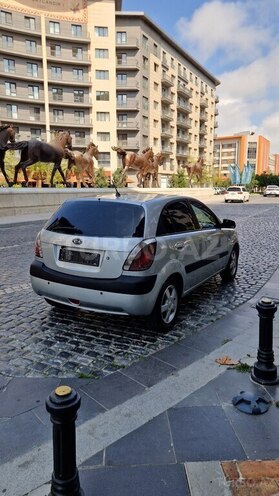 Kia Rio 2006, 290,000 km - 1.5 l - Bakı