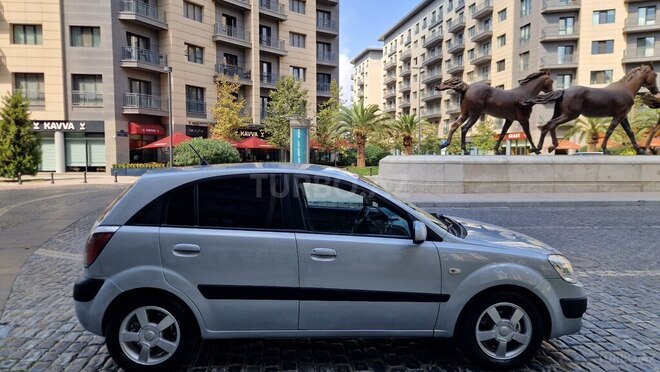 Kia Rio 2006, 290,000 km - 1.5 l - Bakı