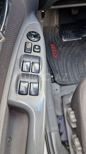 Kia Rio 2006, 290,000 km - 1.5 l - Bakı