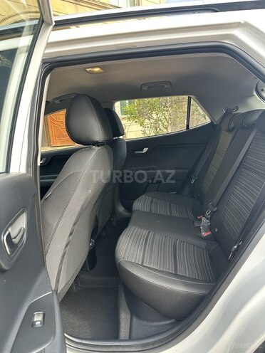 Kia Stonic 2023, 60,000 km - 1.4 l - Bakı