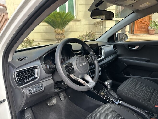 Kia Stonic 2023, 60,000 km - 1.4 l - Bakı