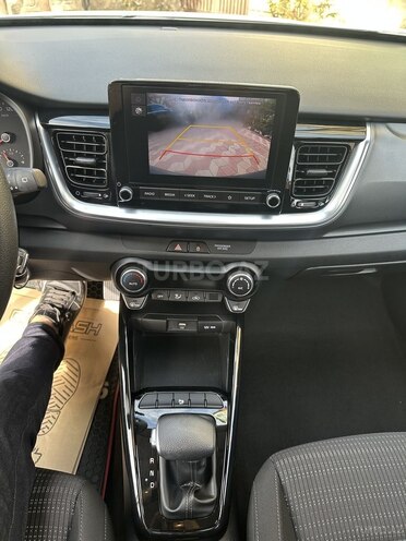 Kia Stonic 2023, 60,000 km - 1.4 l - Bakı