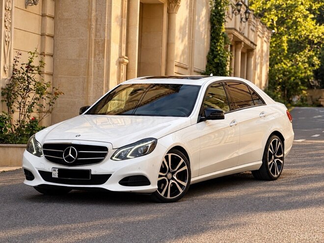 Mercedes E 250 2015, 209,000 km - 2.1 l - Bakı
