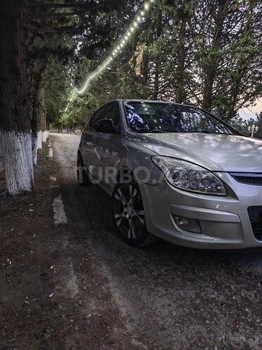 Hyundai i30 2008, 266,800 km - 1.6 l - Kürdəmir