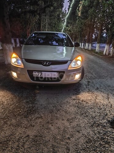 Hyundai i30 2008, 266,800 km - 1.6 l - Kürdəmir