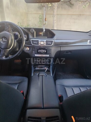 Mercedes E 250 2014, 245,000 km - 2.1 л - Bakı