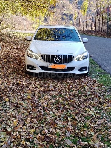 Mercedes E 250 2014, 245,000 km - 2.1 л - Bakı