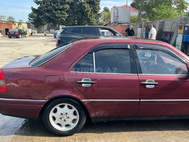 Mercedes C 200 1997, 440,000 km - 2.0 l - Bakı