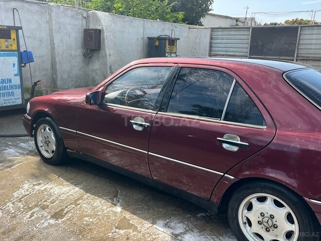 Mercedes C 200 1997, 440,000 km - 2.0 l - Bakı