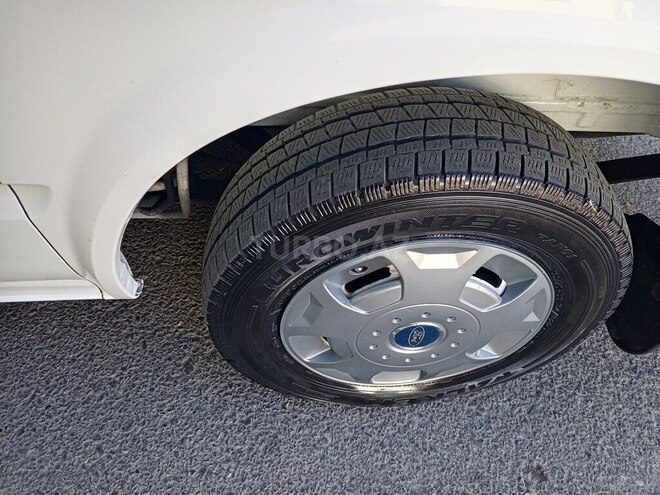 Ford Transit 2009, 240,253 km - 2.2 l - Ağdaş