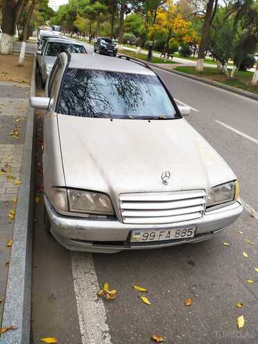 Mercedes C 220 1999, 650,000 km - 2.2 l - Sumqayıt