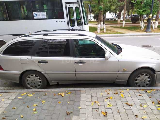 Mercedes C 220 1999, 650,000 km - 2.2 l - Sumqayıt