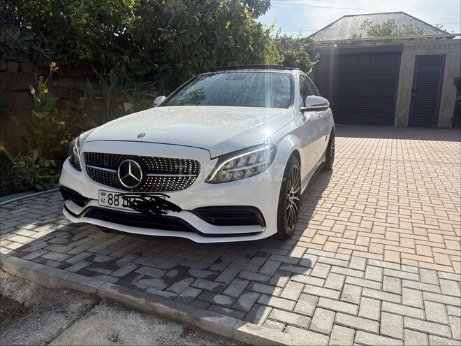 Mercedes C 200 2016, 146,800 km - 2.0 л - Bakı
