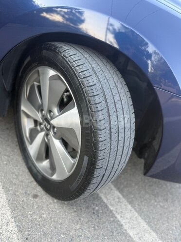 Hyundai i30 2008, 425,000 km - 1.6 л - Ağdaş