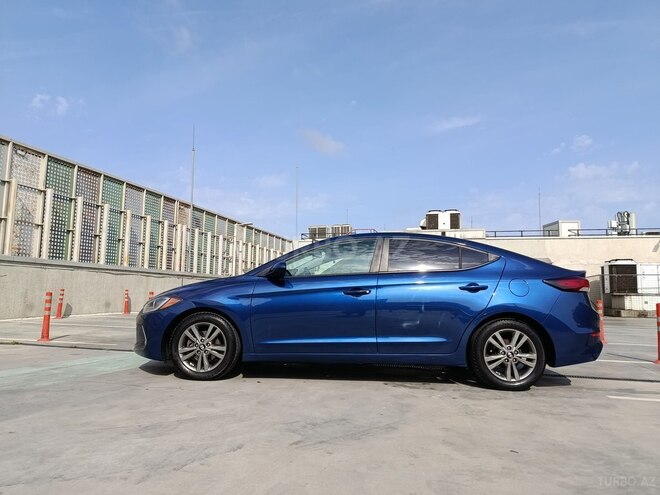 Hyundai Elantra 2016, 204,387 km - 2.0 l - Bakı