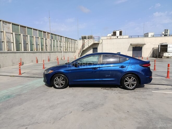 Hyundai Elantra 2016, 204,387 km - 2.0 l - Bakı