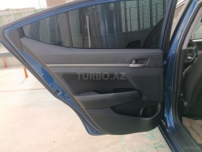 Hyundai Elantra 2016, 204,387 km - 2.0 l - Bakı