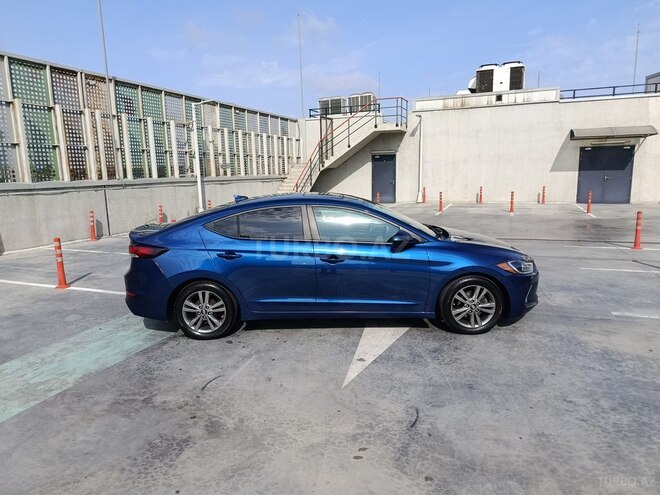 Hyundai Elantra 2016, 204,387 km - 2.0 l - Bakı
