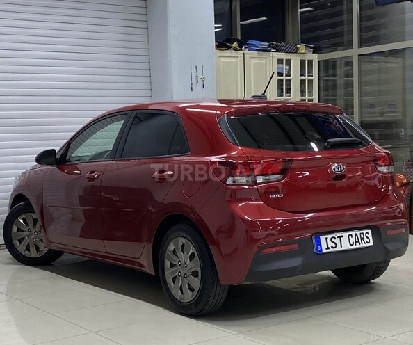 Kia Rio 2019, 73,000 km - 1.6 л - Bakı