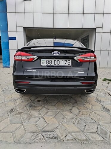 Ford Fusion (North America) 2019, 164,326 km - 1.5 l - Sabirabad