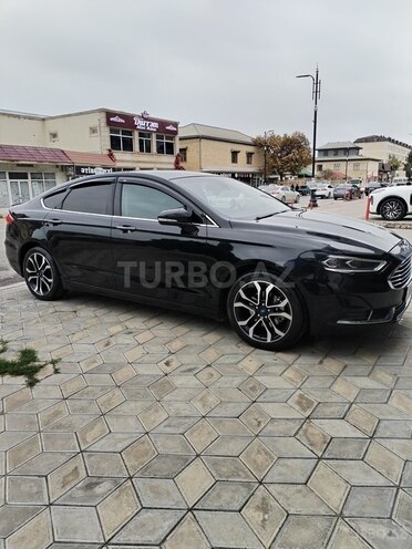 Ford Fusion (North America) 2019, 164,326 km - 1.5 l - Sabirabad