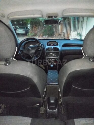 Peugeot 206 2005, 250,000 km - 1.4 l - Bakı