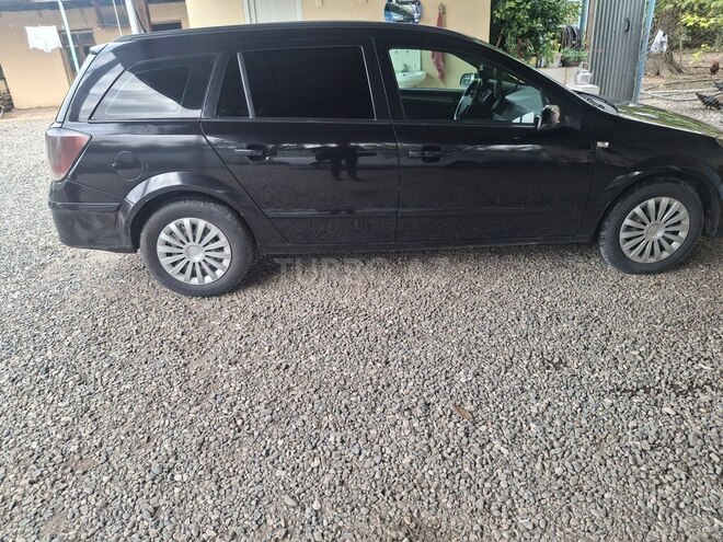 Opel Astra 2006, 522,870 km - 1.3 l - Ağcabədi
