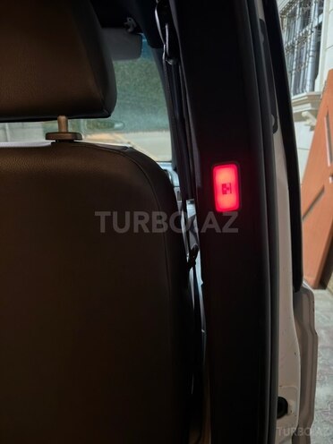 Mercedes  2008, 250,000 km - 2.1 l - Salyan
