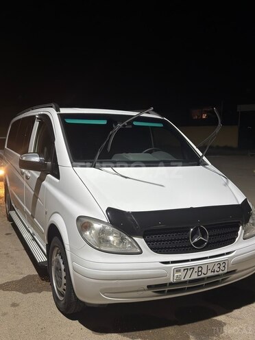 Mercedes  2008, 250,000 km - 2.1 l - Salyan