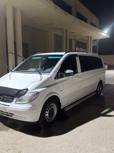Mercedes  2008, 250,000 km - 2.1 l - Salyan