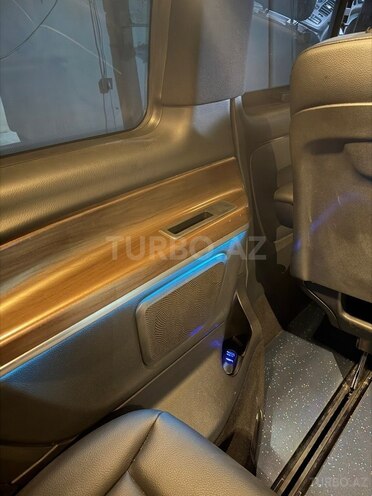 Mercedes  2008, 250,000 km - 2.1 l - Salyan