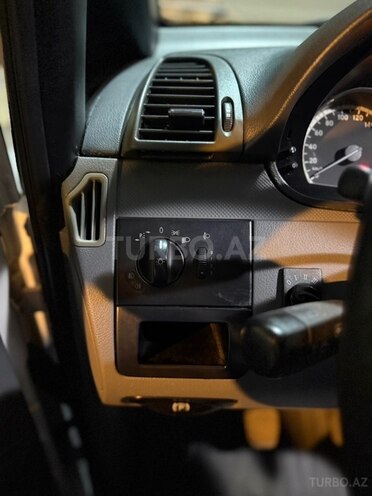 Mercedes  2008, 250,000 km - 2.1 l - Salyan