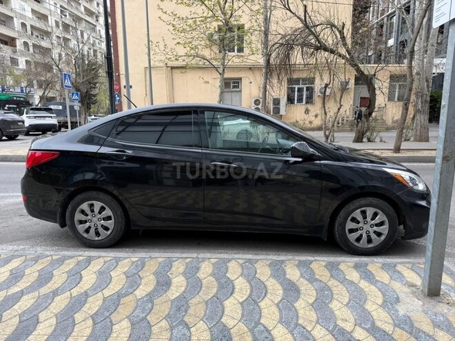 Hyundai Accent 2015, 305,775 km - 1.6 л - Bakı