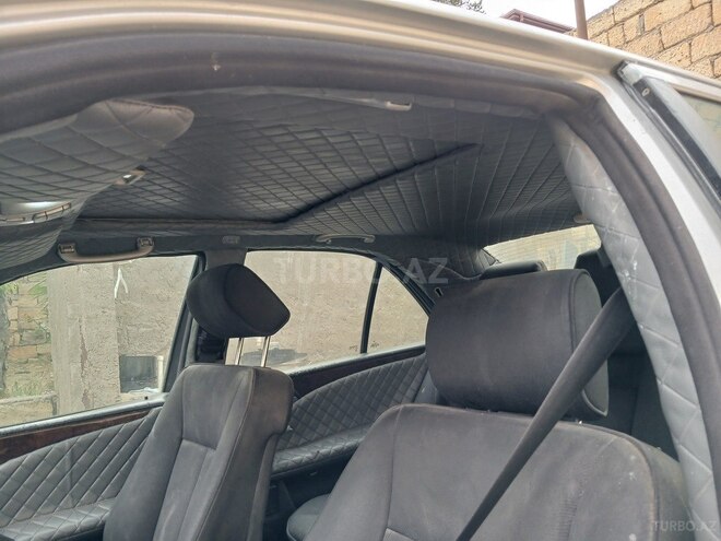 Mercedes E 220 1999, 927,816 km - 2.2 l - Bakı