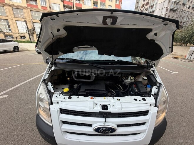 Ford Transit 2010, 171,000 km - 2.2 л - Bakı
