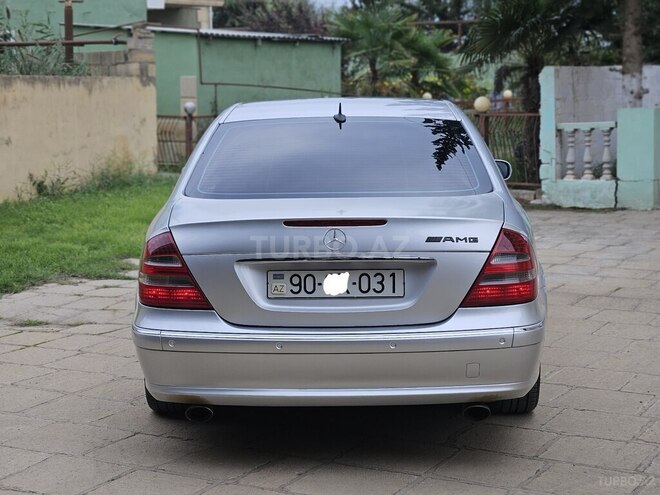 Mercedes E 240 2004, 303,322 km - 2.6 l - Salyan
