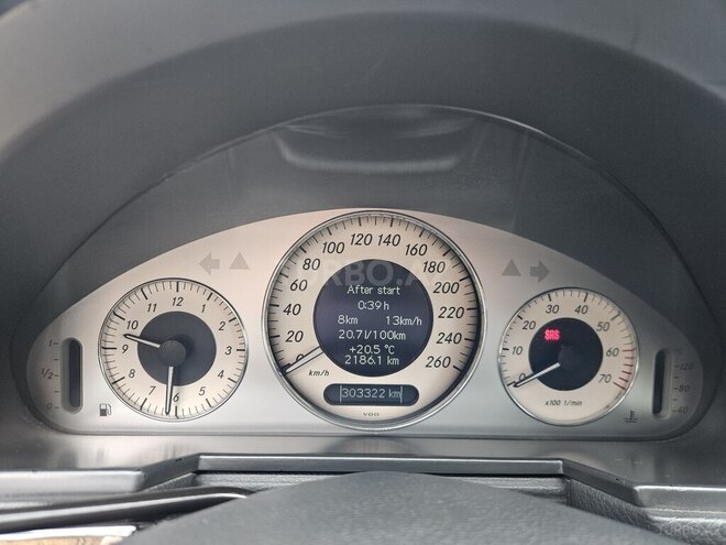 Mercedes E 240 2004, 303,322 km - 2.6 l - Salyan