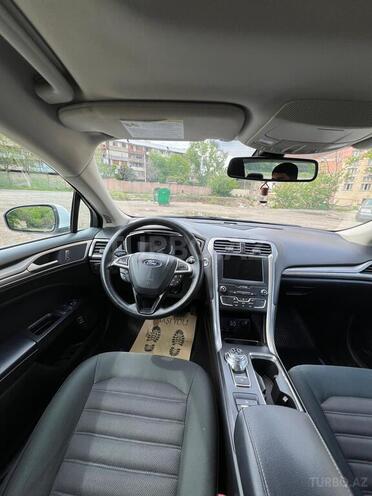 Ford Fusion (North America) 2019, 241,402 km - 2.0 л - Gəncə
