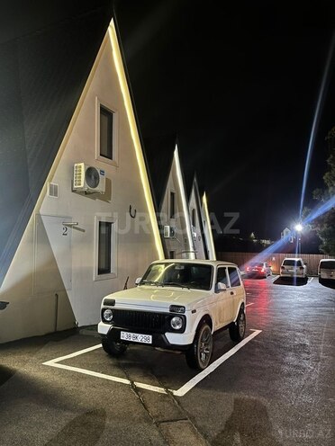 LADA (VAZ) Niva 2015, 143,000 km - 1.7 л - Qusar