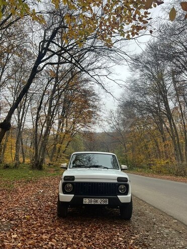 LADA (VAZ) Niva 2015, 143,000 km - 1.7 л - Qusar
