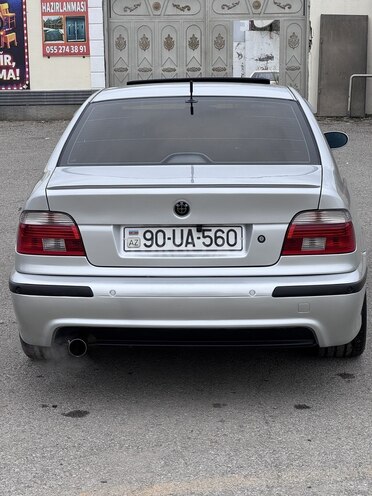 BMW 525 2001, 301,500 km - 2.5 л - Bakı