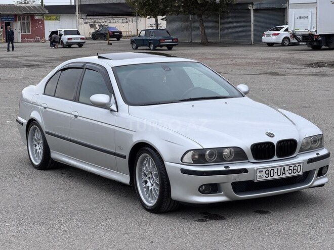 BMW 525 2001, 301,500 km - 2.5 л - Bakı