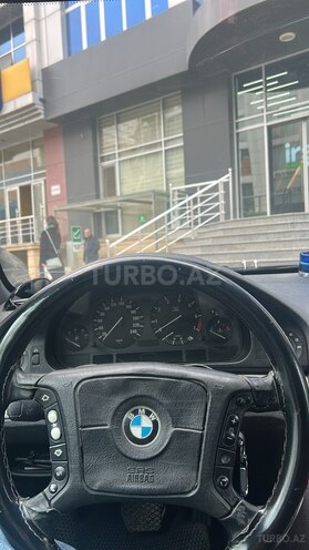 BMW 523 1997, 440,000 km - 2.5 l - Bakı