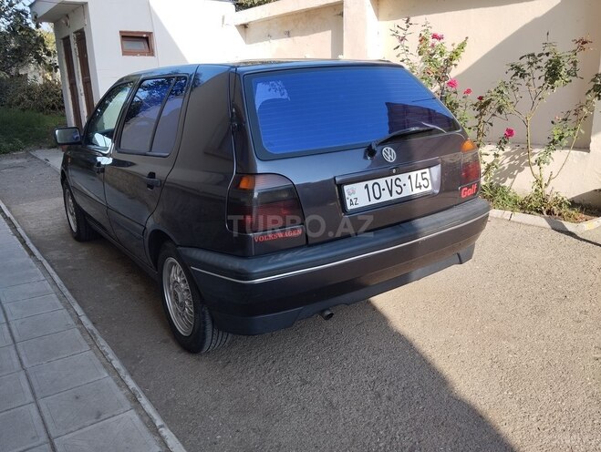 Volkswagen Golf 1993, 221,750 km - 1.8 l - Bakı