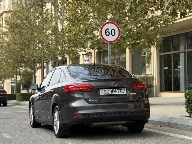 Ford Focus 2016, 124,000 km - 1.6 л - Bakı